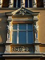 "Pałac mieszczański" przy ul. Solankowej 33 w Inowrocławiu - obramienie okna.jpg