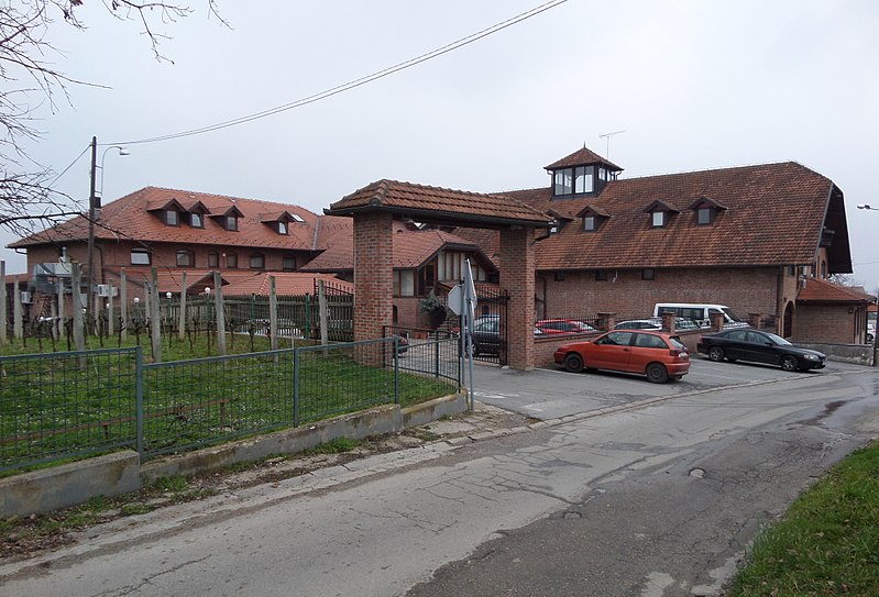 File:" BUNČIĆ " Dugo Selo, Kroatien - panoramio (3).jpg